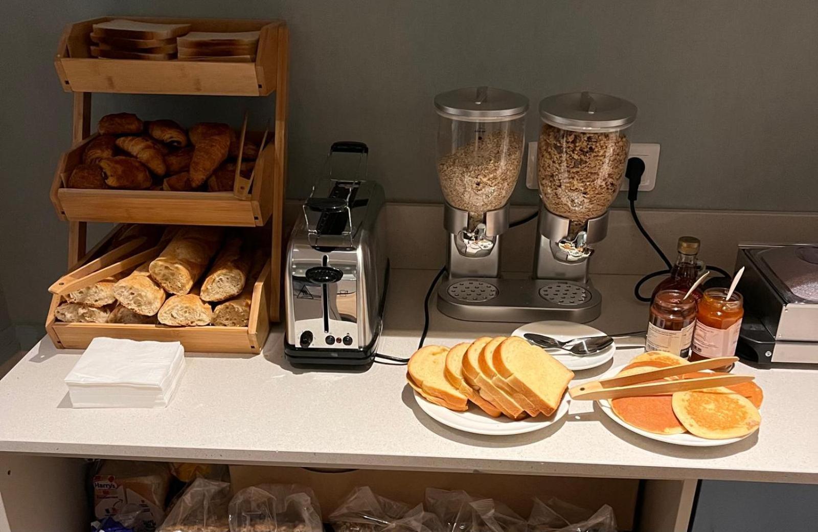 Merryl Hotel Paris Eksteriør bilde